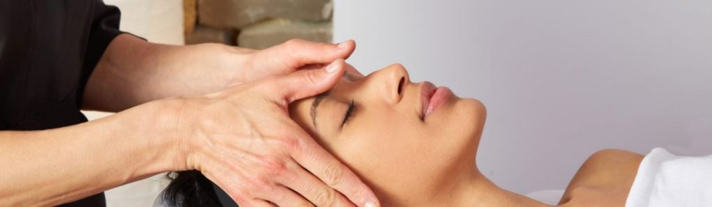 La magie du massage crânio-sacré : une thérapie douce pour le bien-être