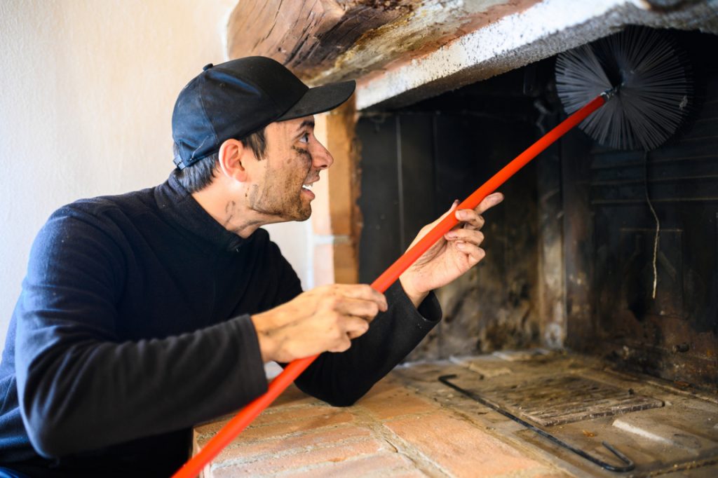 Tout savoir sur le prix du ramonage de cheminée