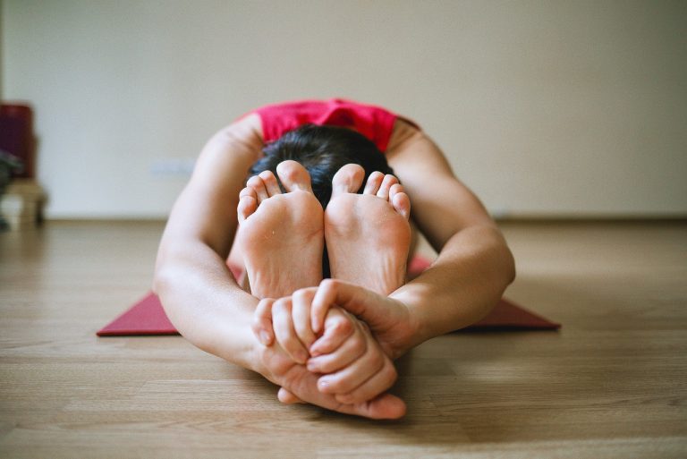 Gagner en souplesse avec le yoga