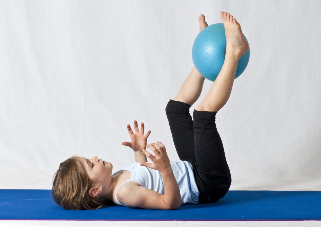 Tapis de yoga pour enfants: pratiquez le yoga de manière amusante et sécuritaire!