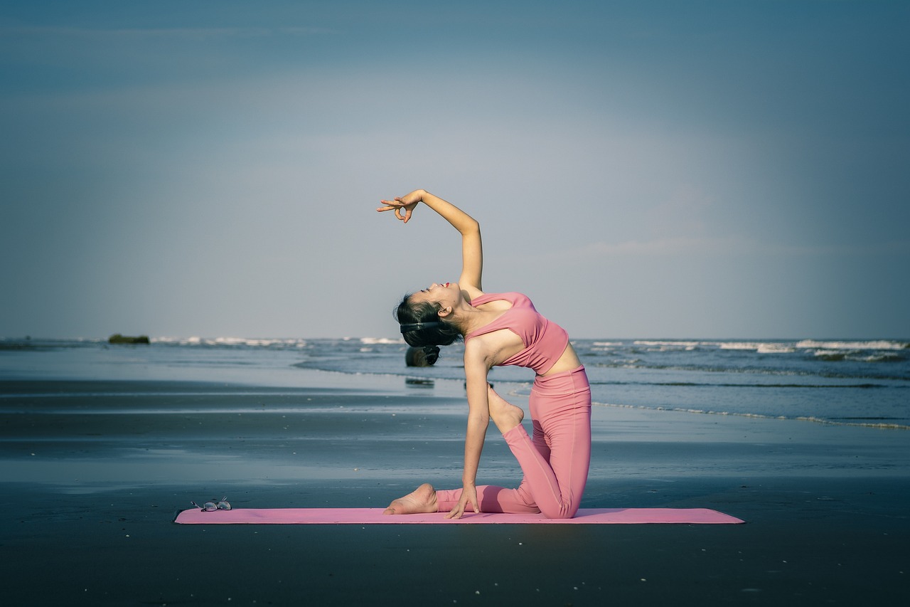 Découvrez le temps qu'il faut pour obtenir une certification en yoga et commencer à partager votre passion !