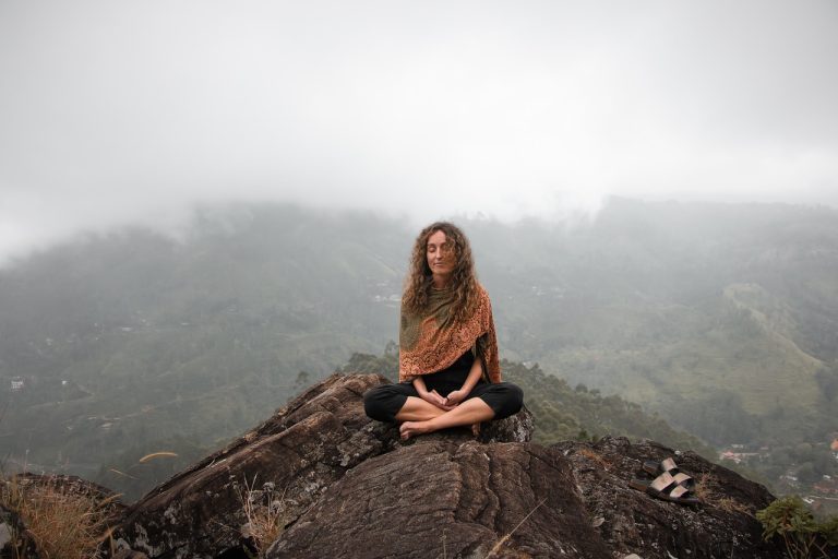 Yoga: une pratique bénéfique pour votre santé, physique et mentale. #Yoga #Santé #BienEtre