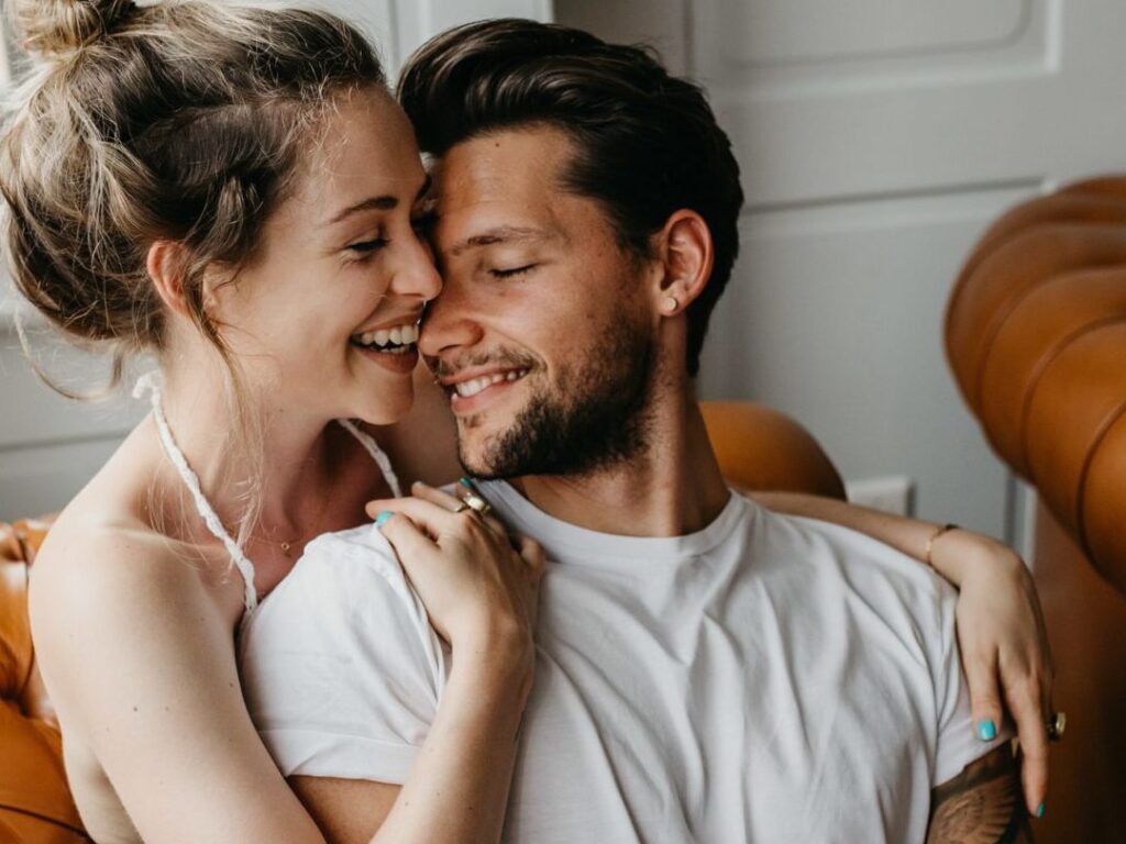 Trouver l’amour en ligne : conseils et astuces