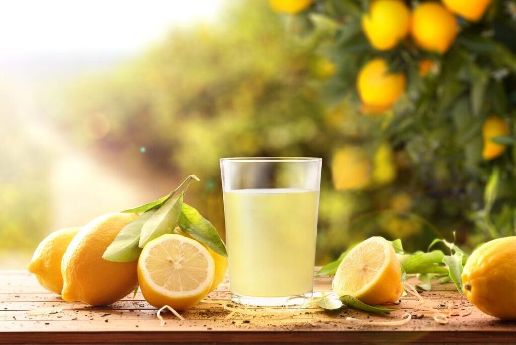 Le jeûne intermittent : faut-il boire de l’eau citronnée ?