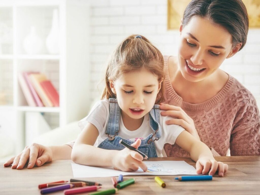 Mon enfant ne connait pas ses couleurs à 4 ans, est ce un problème ?