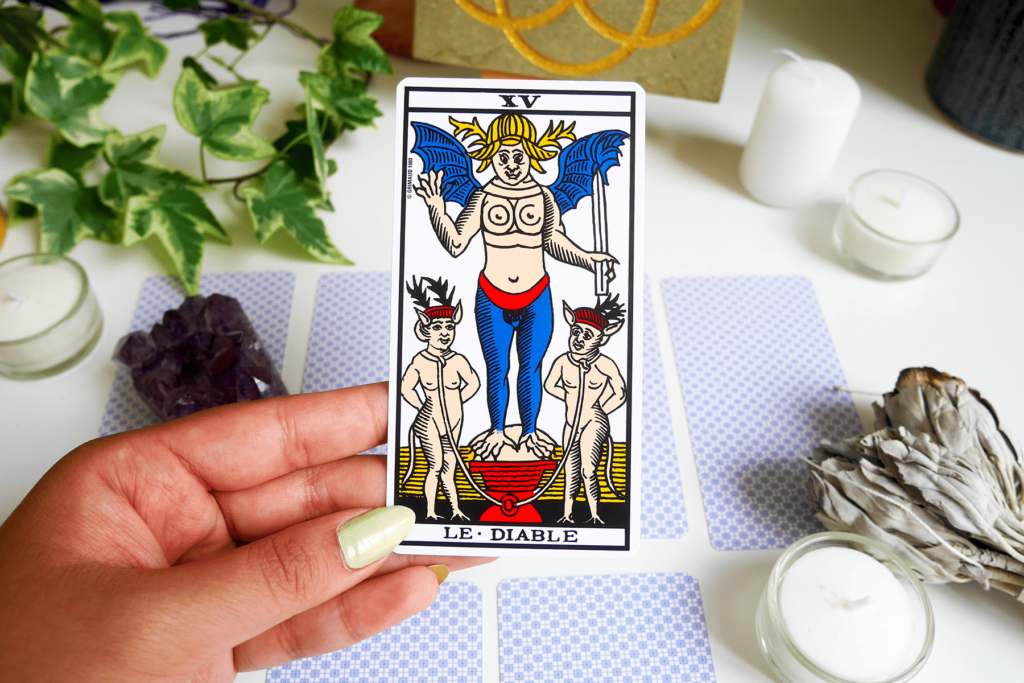 Quelle est la signification de la carte du diable dans le tarot ?