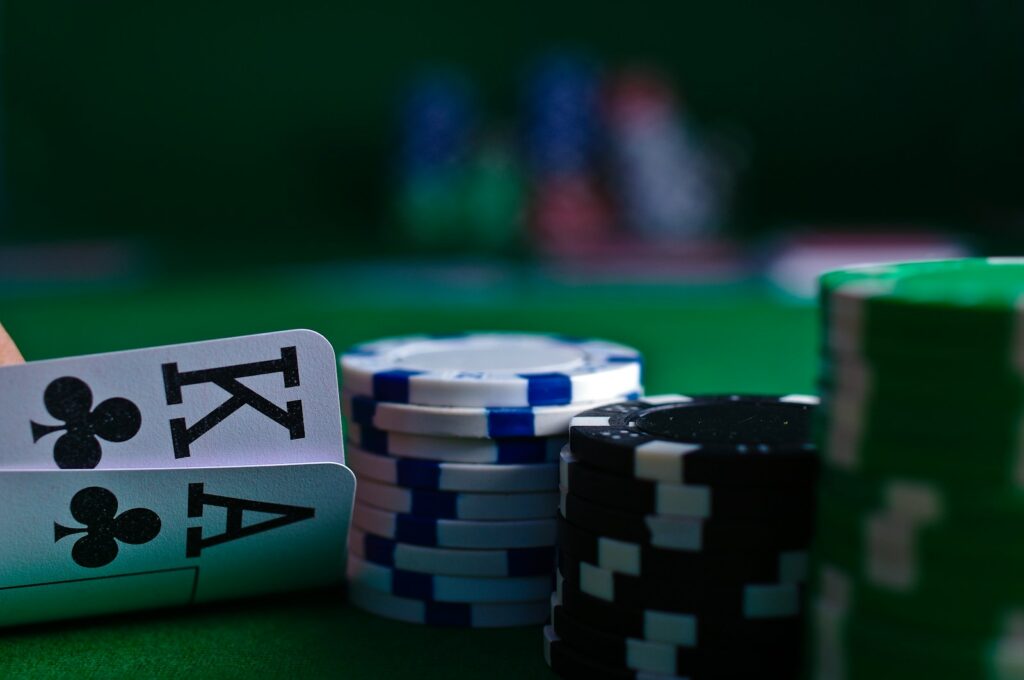 carte et jeton poker