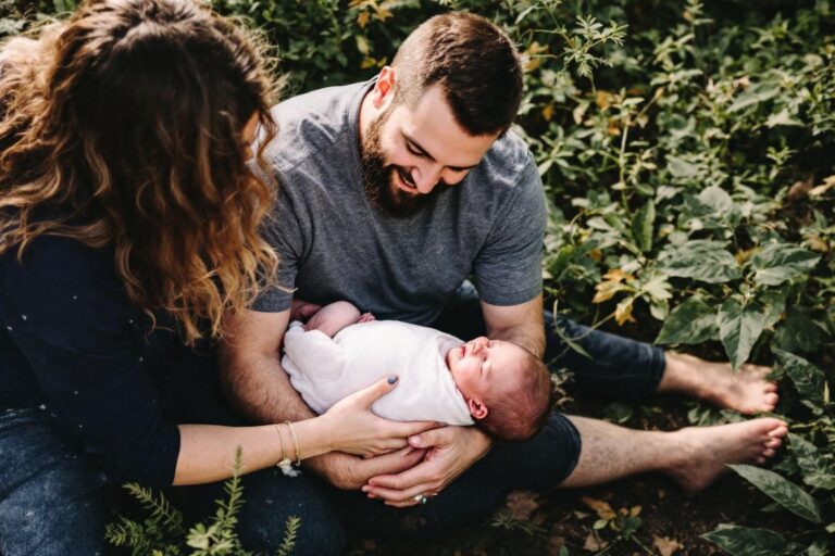 Parents témoignent : leur expérience avec les remèdes naturels face à la nuit de Java chez les bébés