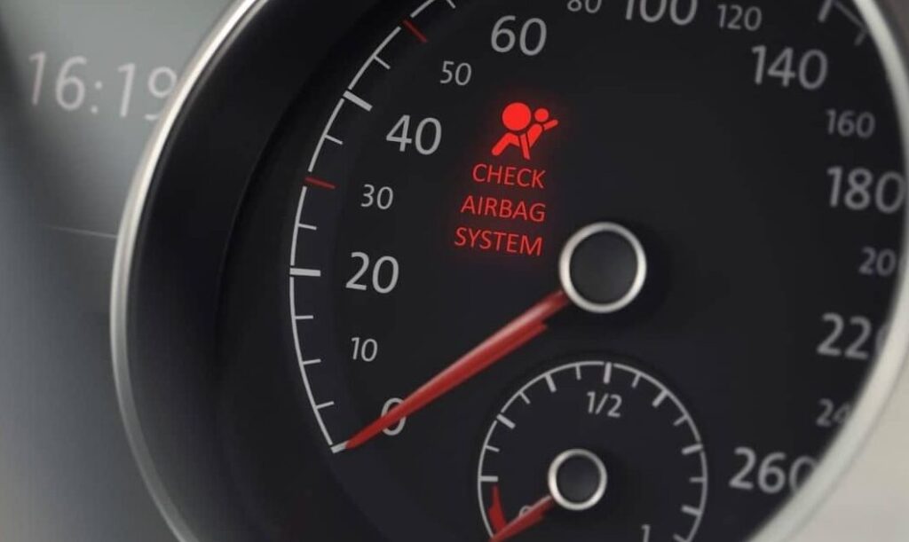 Quel est le prix d’une réparation de voyant d’airbag en garage ?